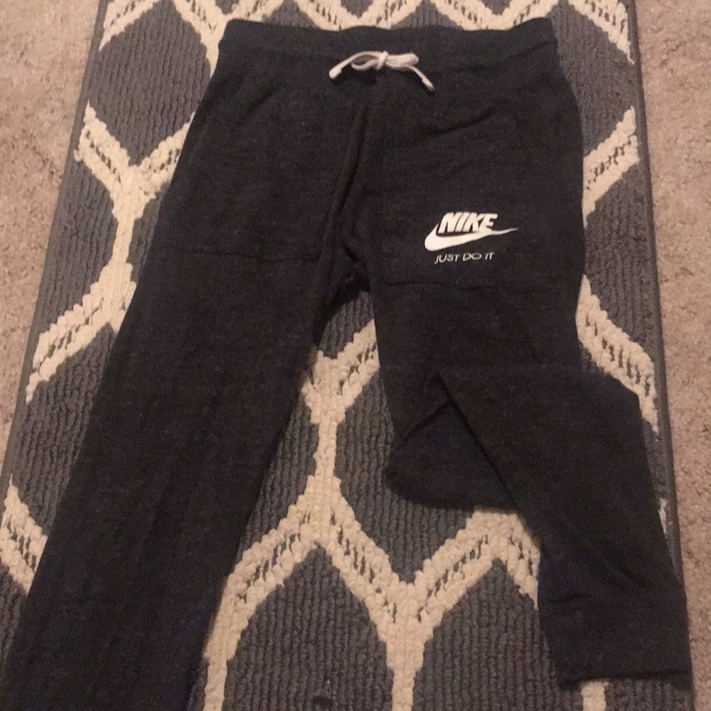Nike joggers